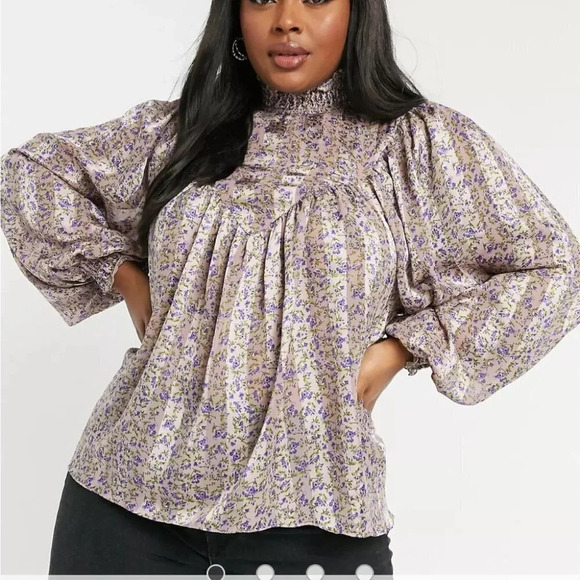 ASOS Curve Blouse Size  6 Floral Print Batwing Sleeves Ruffles Silky - Picture 1 of 17